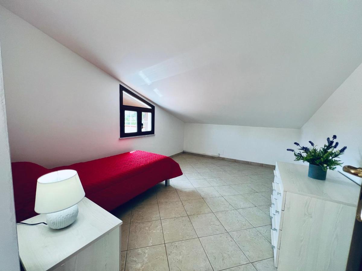 Villa Genova Карини Екстериор снимка