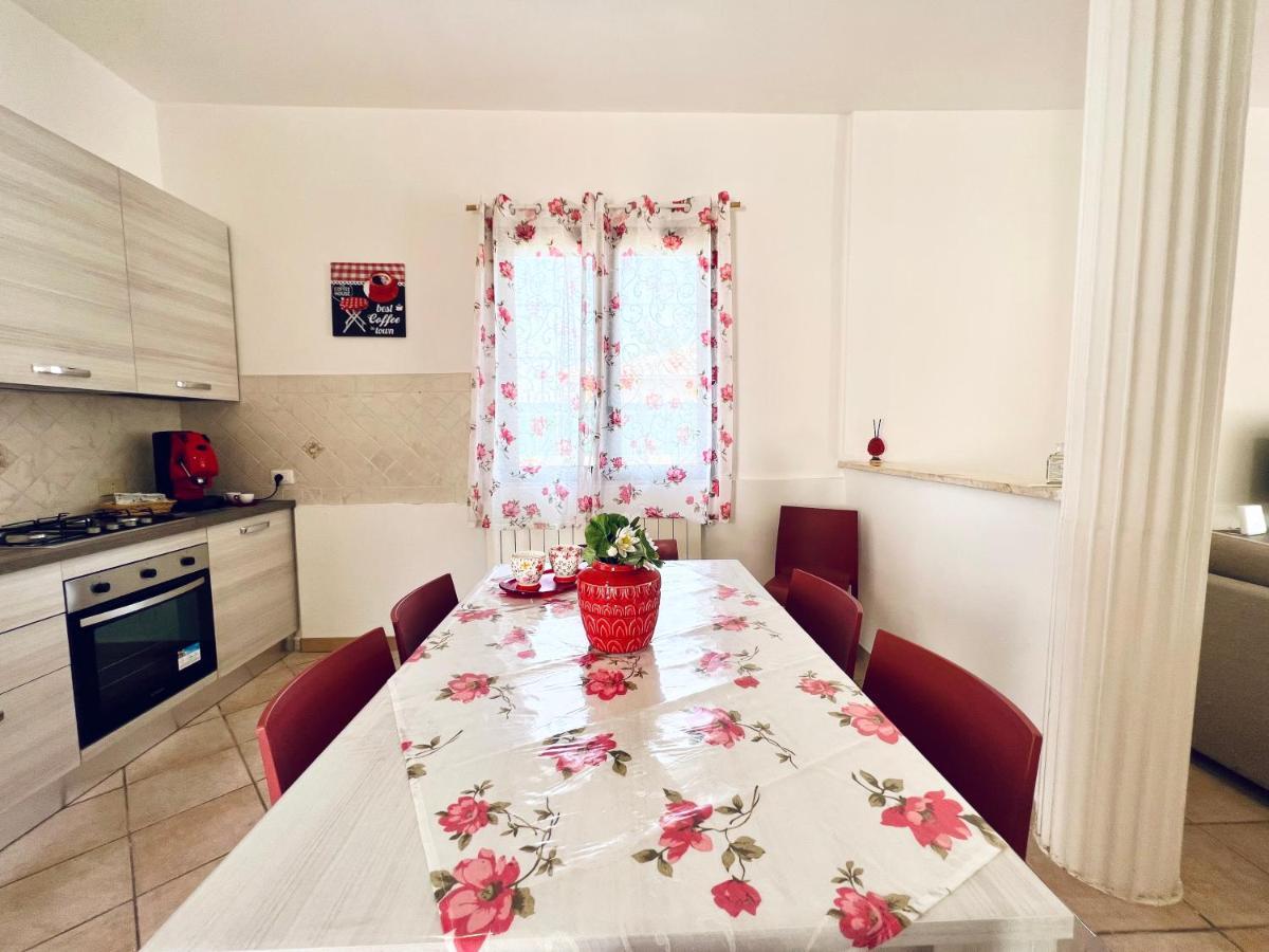 Villa Genova Карини Екстериор снимка