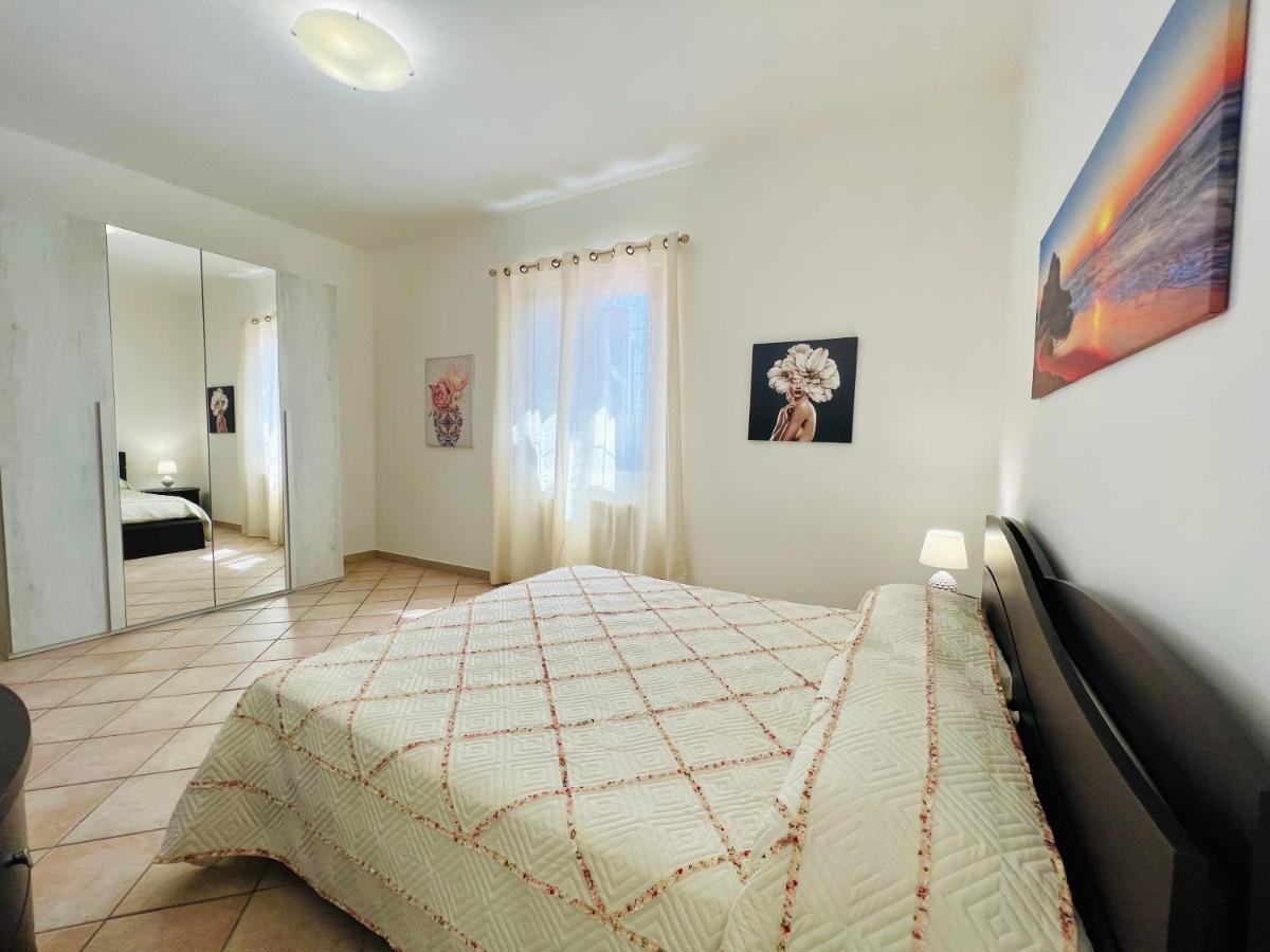 Villa Genova Карини Екстериор снимка